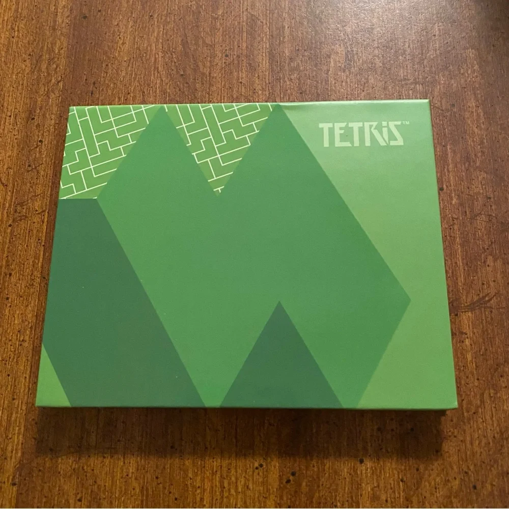 NEW IN BOX - TETRIS™ X IPSY Game On - 6 Eyeshadow Palette